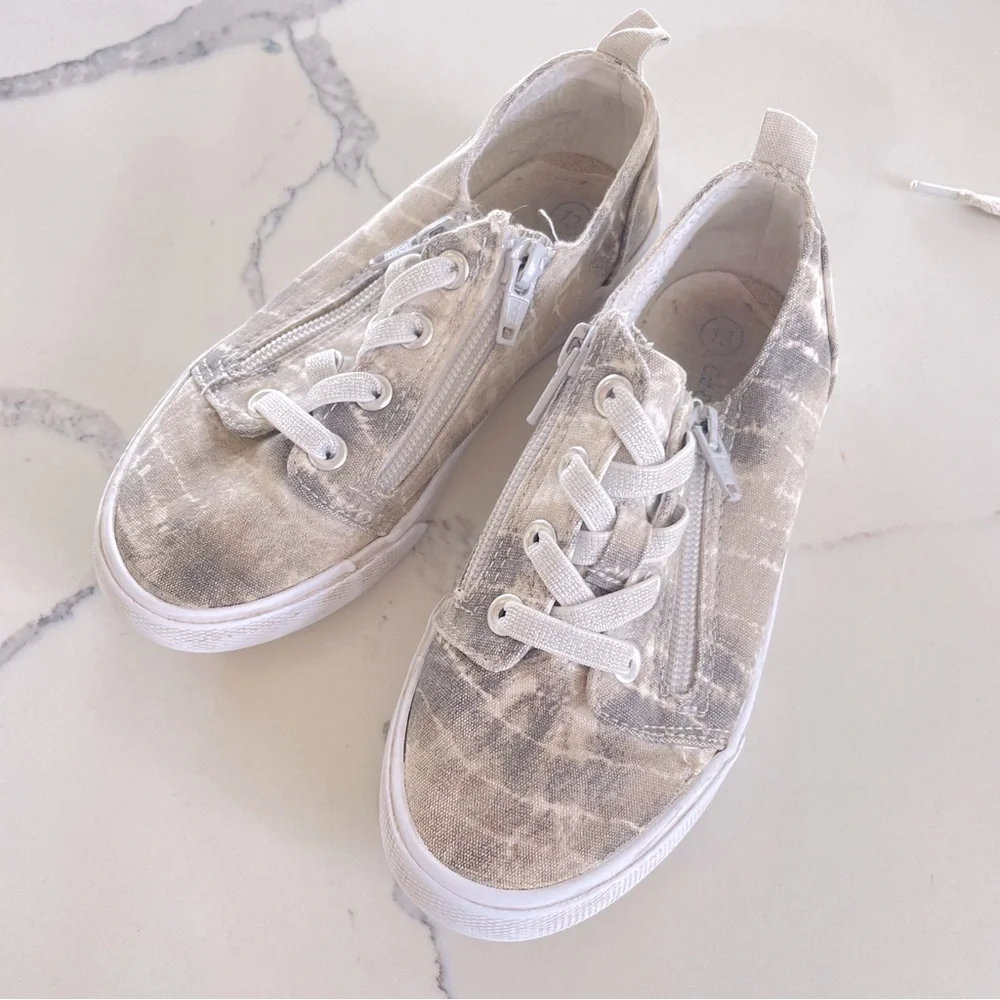 Cat & Jack Sneakers